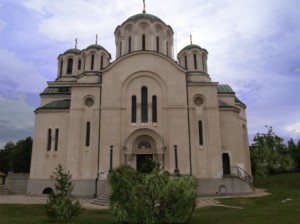 IZLET UDRUZENJA PALIH BORACA 0D 1990 28.6.011 507 300x224 Дружење Војске и породица палих бораца 28.06.2011